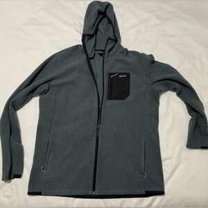 Men’s Patagonia R1 Air Full Zip Hoody fleece size XL Nouveau Green